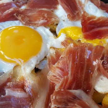 El Vagón - Huevos con jamon - Bars Near Me - Madrid, M