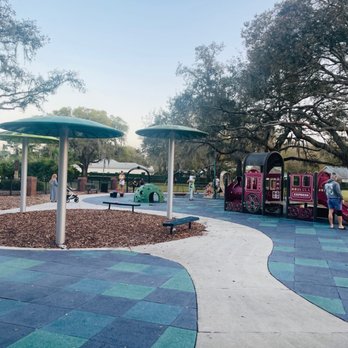 Amberly Park - Parks Near Me - Tampa, Florida