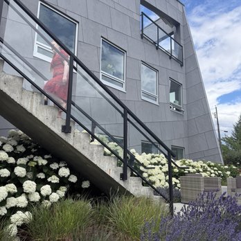 BARE Wine Tours - Mount Boucherie - Wine Tours Near Me