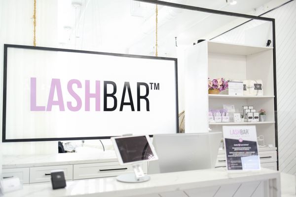 Welcome to Lashbar Solana Beach - Lashbar Solana Beach is here serving the North County communities. With seven locations in San Diego we specialize in lash extensions and lash lifts
