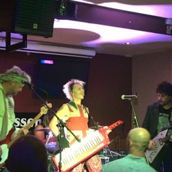 Essendon Bar - Live Band Totally 80's and 80's Disco