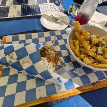 Zorba’s Kitchen - Chicken pita and feta fries - Greek Near Me - Orlando, Florida Zorba’s Kitchen - Chicken pita and feta fries - Greek Near Me - Orlando, Florida