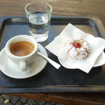 La Grappa - Espresso und Mandelgebäck ... Mmmmh! - Cafes Near Me - Berlin, BE