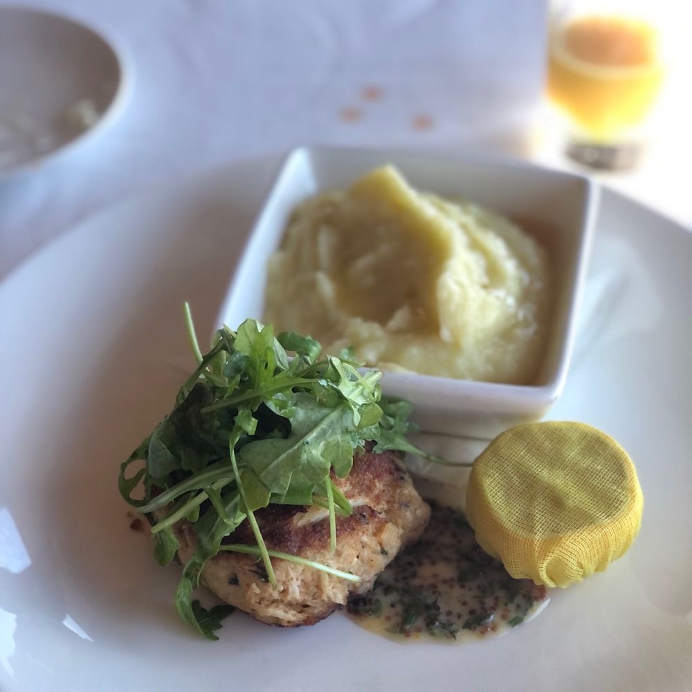 360 Grille - Crab Cake - New American Near Me - Florence, Alabama 360 Grille - Crab Cake - New American Near Me - Florence, Alabama