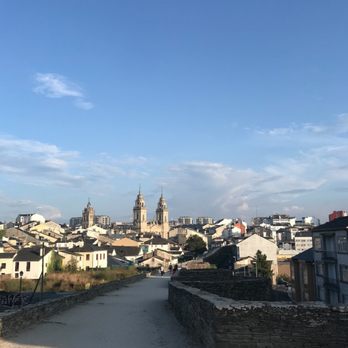 Muralla de Lugo - Entrance slope to the wall at the cathedral - Landmarks & Historical Buildings Near Me - Lugo, LU Muralla de Lugo - Entrance slope to the wall at the cathedral - Landmarks & Historical Buildings Near Me - Lugo, LU