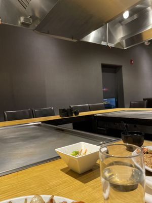 OOKA Restaurant Bar . Sushi .Hibachi by null