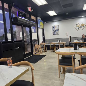 Moon Grill Hawaiian BBQ - Inside - Hawaiian Near Me - Ontario, California Moon Grill Hawaiian BBQ - Inside - Hawaiian Near Me - Ontario, California