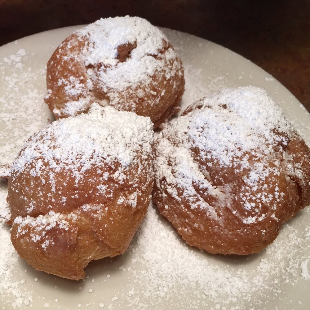 Huckleberry's - Beignets! - Breakfast & Brunch Near Me - Fairfield, California Huckleberry's - Beignets! - Breakfast & Brunch Near Me - Fairfield, California