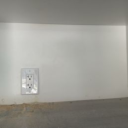 New outlet New outlet