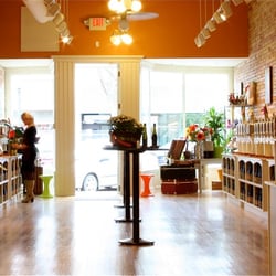 Fustini's Oils & Vinegars - A bottling shop where you take home what you taste in the store.