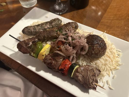 Hedary's Mediterranean Restaurant by null