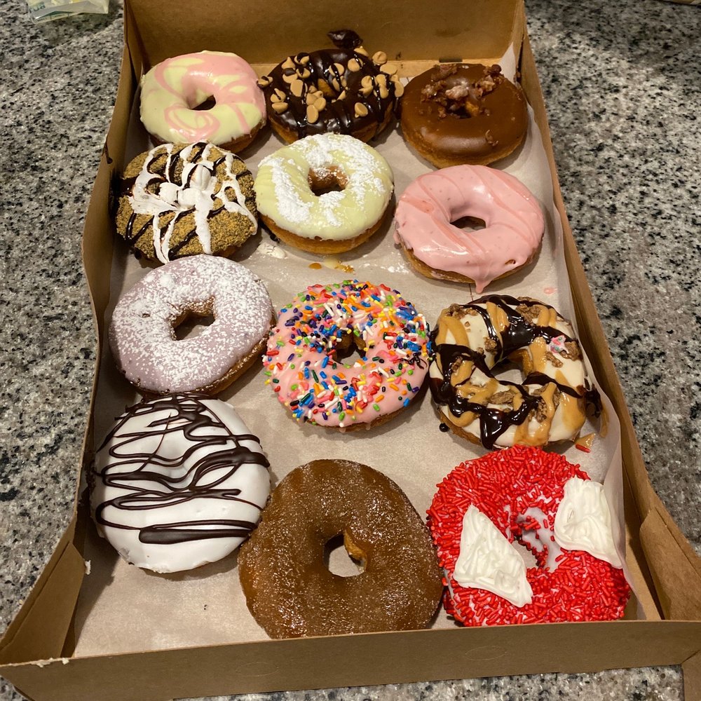 Mountain Donuts - Gourmet dozen - Donuts Near Me - South Ogden, Utah Mountain Donuts - Gourmet dozen - Donuts Near Me - South Ogden, Utah