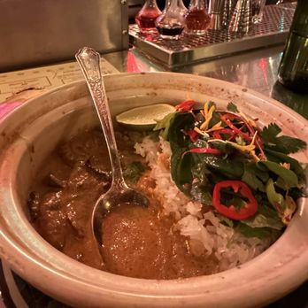 Rasarumah - Mushroom Claypot Curry - Pan Asian Near Me - Los Angeles, California Rasarumah - Mushroom Claypot Curry - Pan Asian Near Me - Los Angeles, California