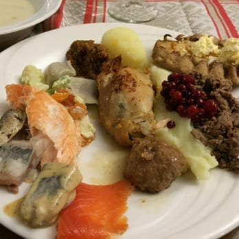 Konstan Möljä - Food that I picked - Scandinavian Near Me - Helsinki, 18