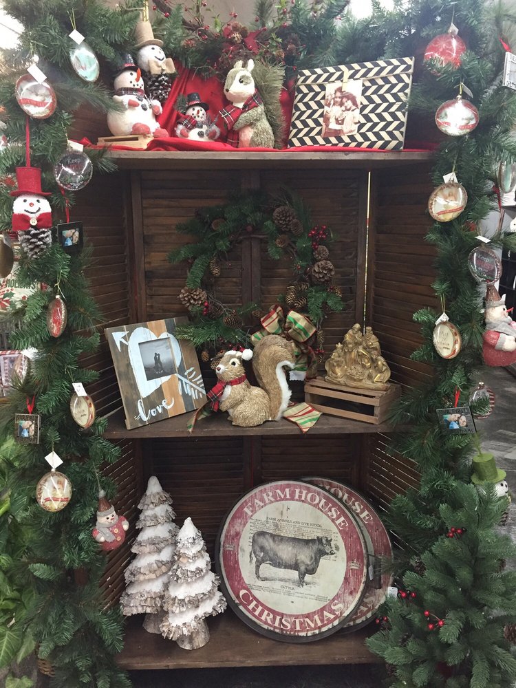 ATLANTA FLORAL & GIFTS Florists in Atlanta, Texas at 113 E Main St