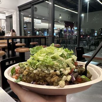Chipotle Mexican Grill - Veggie Bowl - Fast Food Near Me - Davenport, Florida
