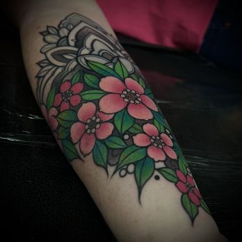 Maribeth Klaar - Tattoo Near Me - Las Vegas, Nevada