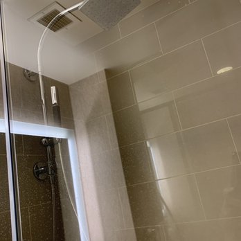 The Westin Minneapolis - Shower - Hotels Near Me - Minneapolis, Minnesota