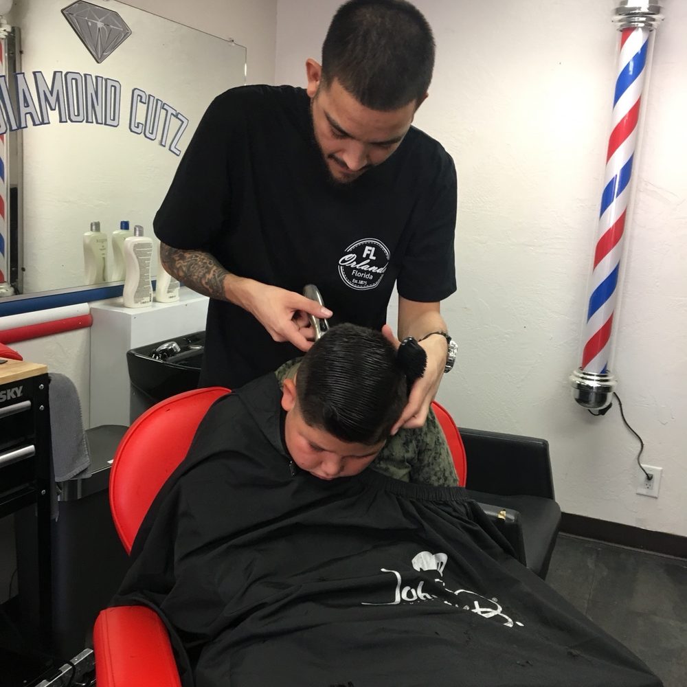 Diamond Cutz Barbershop - Barbers Near Me - El Centro, California Diamond Cutz Barbershop - Barbers Near Me - El Centro, California
