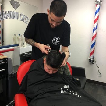 Diamond Cutz Barbershop - Barbers Near Me - El Centro, California