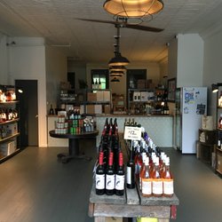 Reed Street Bottle Shop