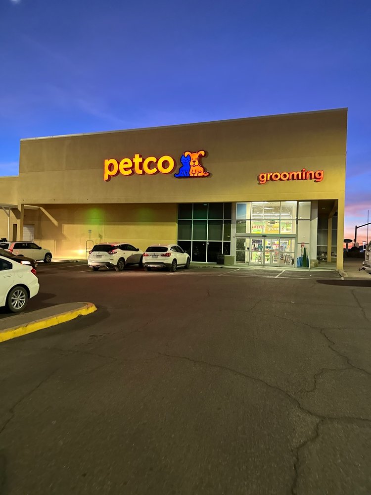 PETCO 16 Reviews 5994 Montana Ave, El Paso, Texas Pet Groomers