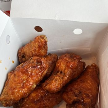Bonchon Arden - Spicy chicken 6 pc Wings, spicy sauce. Crunchy and piping hot to order. - Chicken Shop Near Me - Sacramento, California
