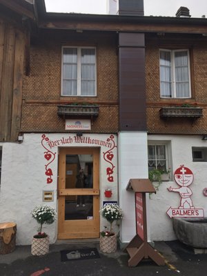 Balmers Hostel by null