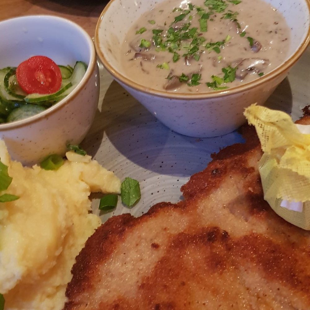 Schnitzelei Mitte - Schnitzel Near Me - Berlin, BE Schnitzelei Mitte - Schnitzel Near Me - Berlin, BE