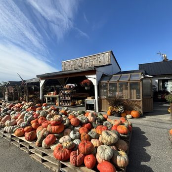 Loudounberry - Farmers Market Near Me - Leesburg, Virginia Loudounberry - Farmers Market Near Me - Leesburg, Virginia