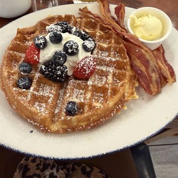 Latitude & Longitude - BELGIAN WAFFLE - loved it!!!!! - Southern Near Me - Orlando, Florida Latitude & Longitude - BELGIAN WAFFLE - loved it!!!!! - Southern Near Me - Orlando, Florida