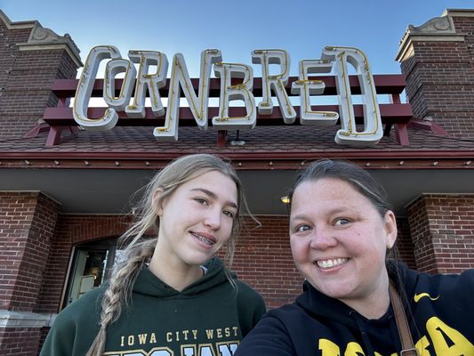 Cornbred Barbecue by null