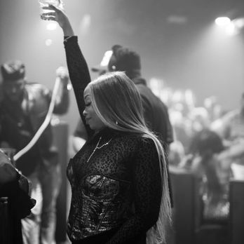Reveal Lounge - Reveal Lounge Houston Saturday and Friday night vibes - Lounges Near Me - Houston, Texas