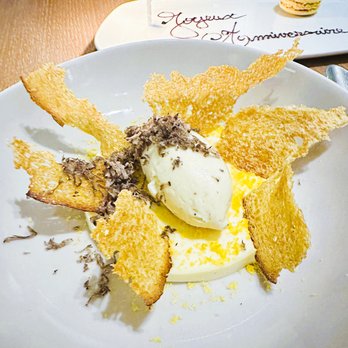 Knife Pleat - Panna cotta - white chocolate, cured yolk, roasted sourdough ice cream, black winter truffle - French Near Me - Costa Mesa, California Knife Pleat - Panna cotta - white chocolate, cured yolk, roasted sourdough ice cream, black winter truffle - French Near Me - Costa Mesa, California