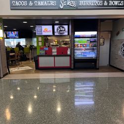 Sir Veza’s - Front of business