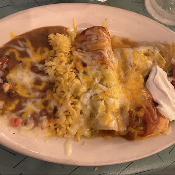 Mariachi Restaurant - Santa Fe Platter - Mexican Near Me - Rehoboth Beach, Delaware Mariachi Restaurant - Santa Fe Platter - Mexican Near Me - Rehoboth Beach, Delaware