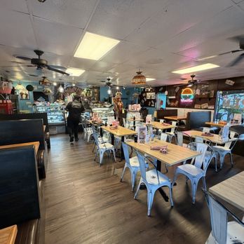 Mami Mía - Restaurant space from the front door - Gluten-Free Near Me - Dunedin, Florida Mami Mía - Restaurant space from the front door - Gluten-Free Near Me - Dunedin, Florida