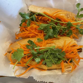 Master Tea Cafe & Bites - Lemongrass Chicken Banh Mi - Juice Bars & Smoothies Near Me - Greensboro, North Carolina