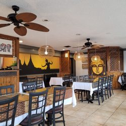 Elephant Thai - Interior