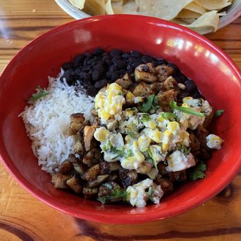 Amigos - Grilled chicken bowl - Mexican Near Me - Key West, Florida