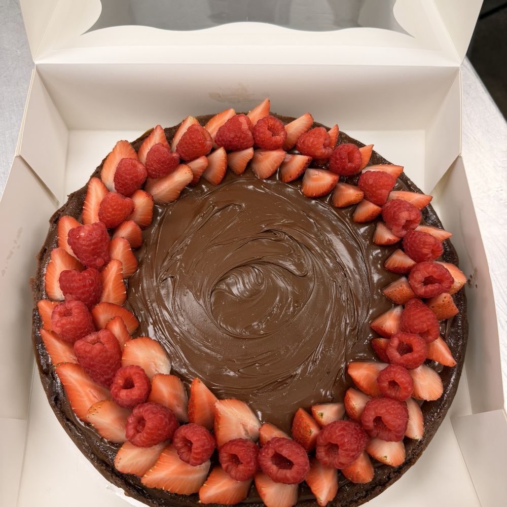 Muse Cheesecakes & Bakery - nutella burnt basque cheesecake in 12" with toppings - Desserts Near Me - San Diego, California Muse Cheesecakes & Bakery - nutella burnt basque cheesecake in 12" with toppings - Desserts Near Me - San Diego, California