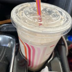Dunkin' - Perfectly made iced latte