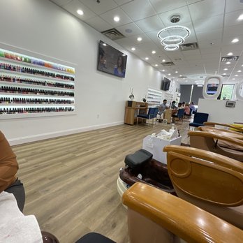 Asian Nails - View of salon from pedicure area - Nail Salons Near Me - Frankfort, Kentucky