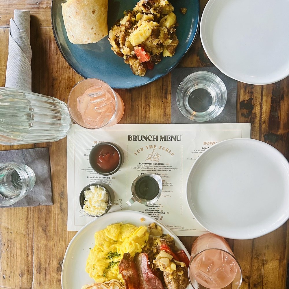 Vagabond - Surfers burrito, the Lineup, & bottomless cocktails - Bars Near Me - Washington, DC, District of Columbia