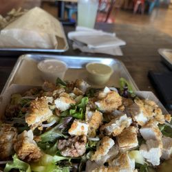 House Salad with fried chicken