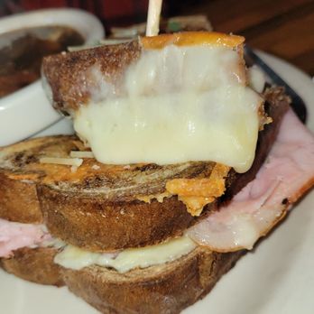 Hammontree's Grilled Cheese - Sandwiches Near Me - Fayetteville, Arkansas Hammontree's Grilled Cheese - Sandwiches Near Me - Fayetteville, Arkansas