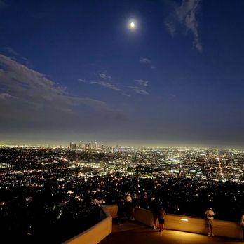 Griffith Observatory - Observatories Near Me - Los Angeles, California Griffith Observatory - Observatories Near Me - Los Angeles, California