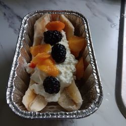Peach and Pepper - Breakfast banana split