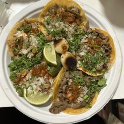 Eltacotento - 3 carnita taco and 2 carne asada taco buried in my toppings