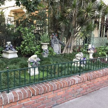 Haunted Mansion - Pet Cemetery - Haunted Houses Near Me - Anaheim, California Haunted Mansion - Pet Cemetery - Haunted Houses Near Me - Anaheim, California